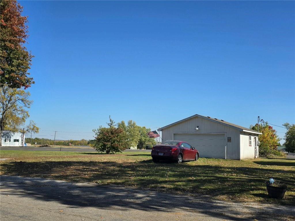 Listing Photo MLS #HMS2513068