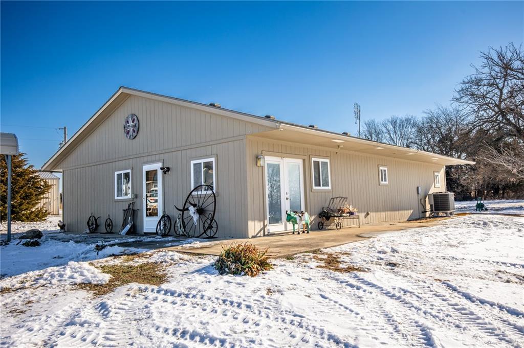 Listing Photo MLS #HMS2525586