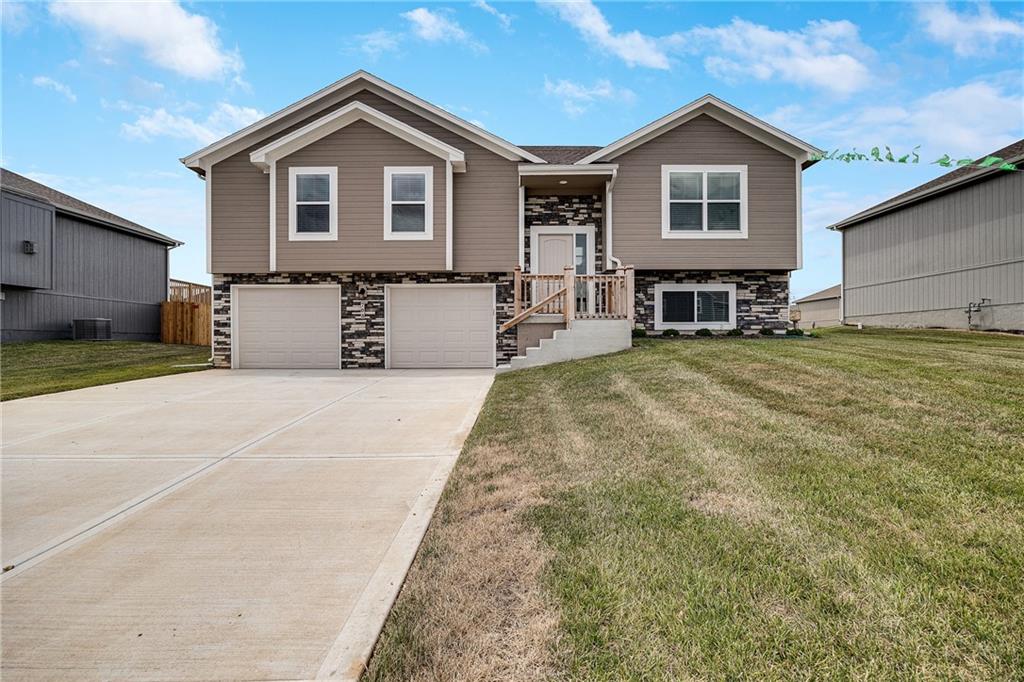 Listing Photo MLS #HMS2531787