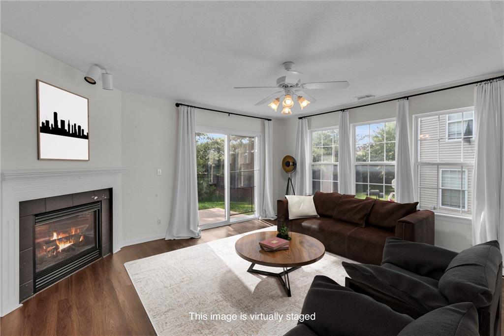 Listing Photo MLS #HMS2539452