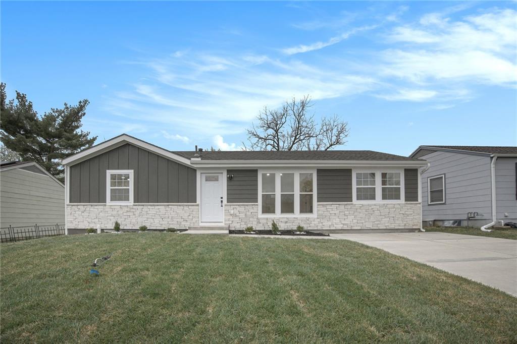 Listing Photo MLS #HMS2541965