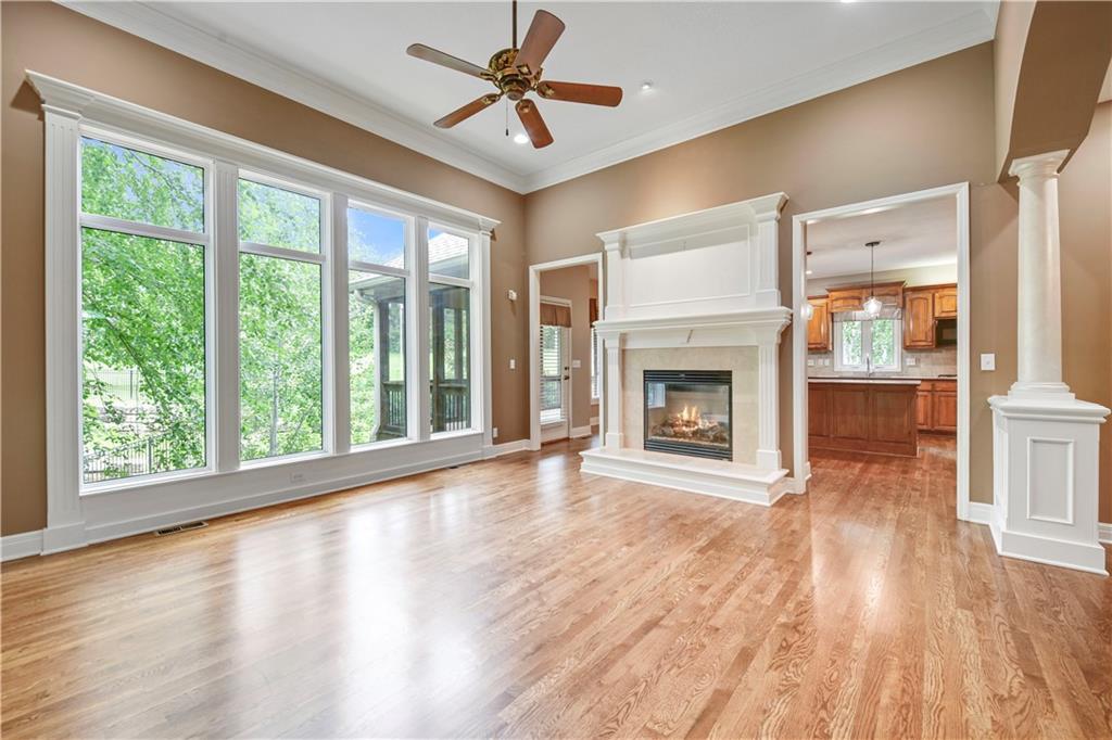 Listing Photo MLS #HMS2542534