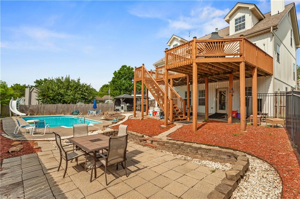 Listing Photo MLS #HMS2542906