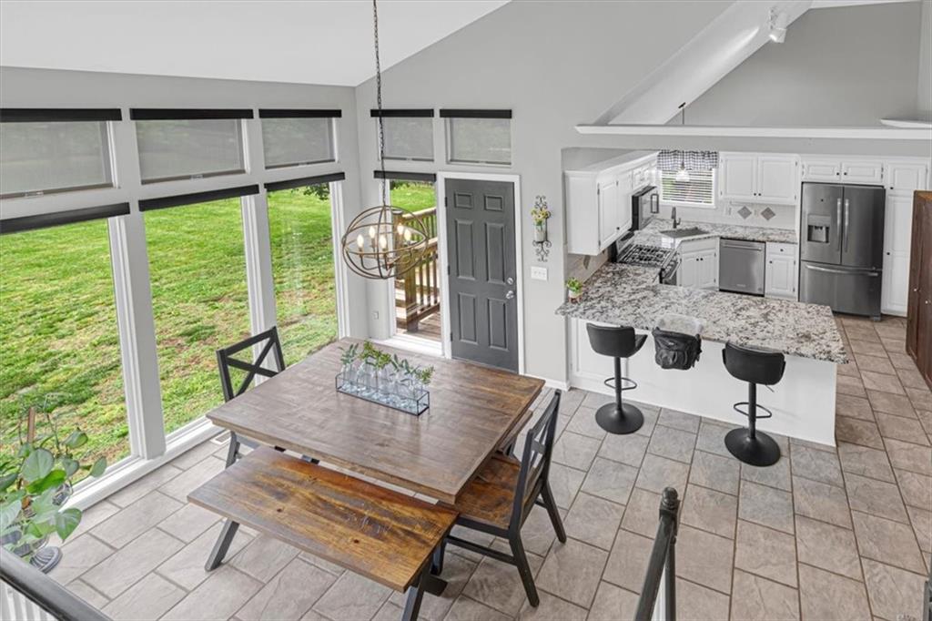 Listing Photo MLS #HMS2543783