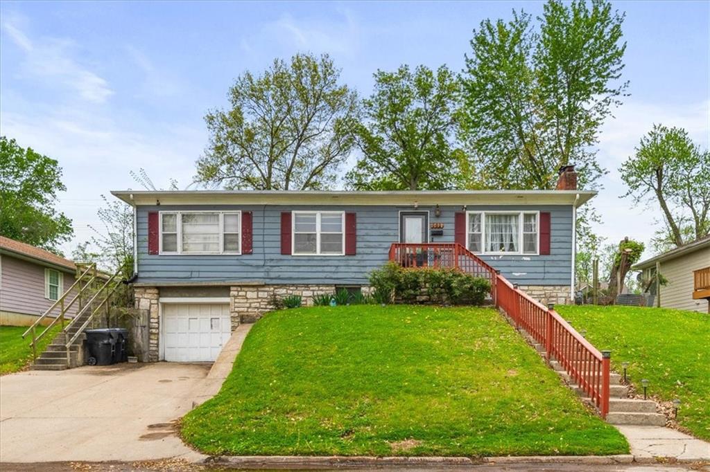 Listing Photo MLS #HMS2543817