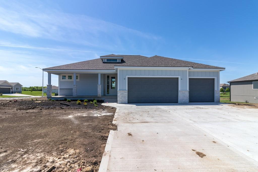 Listing Photo MLS #HMS2544923