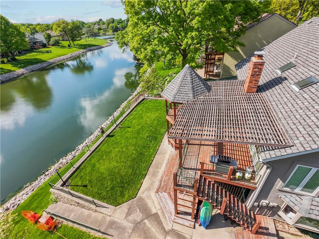 Listing Photo MLS #HMS2545595