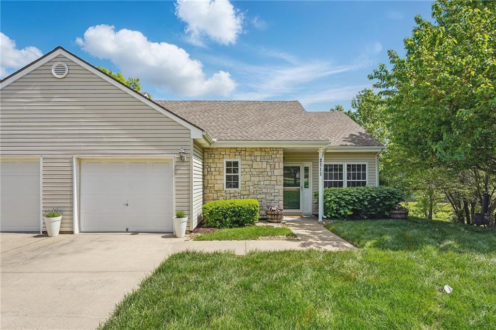 Listing Photo MLS #HMS2546144