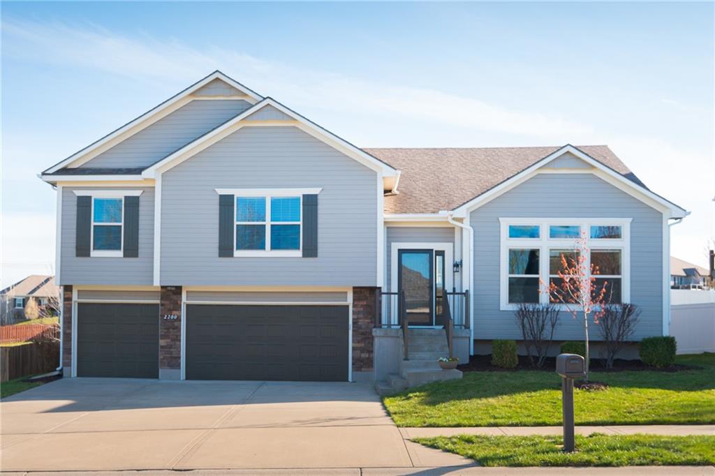 Listing Photo MLS #HMS2546653