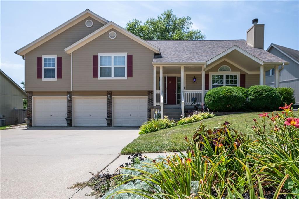 Listing Photo MLS #HMS2547100