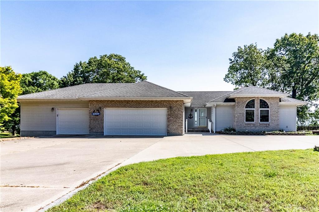 Listing Photo MLS #HMS2547285