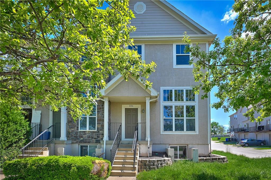 Listing Photo MLS #HMS2547897
