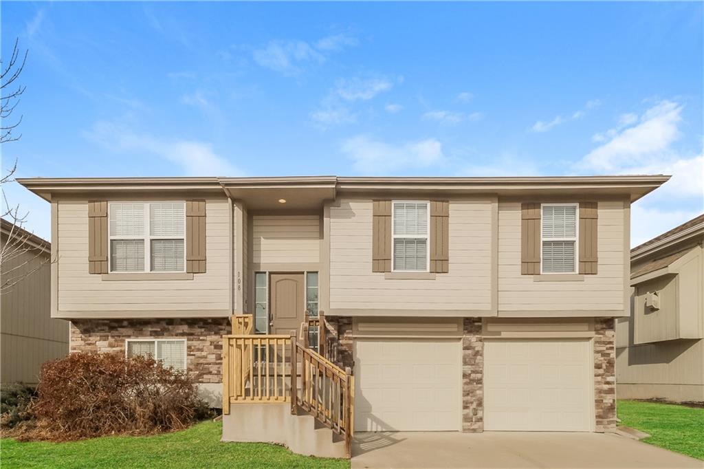 Listing Photo MLS #HMS2548542