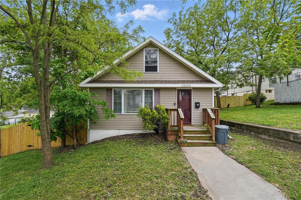 Listing Photo MLS #HMS2549043