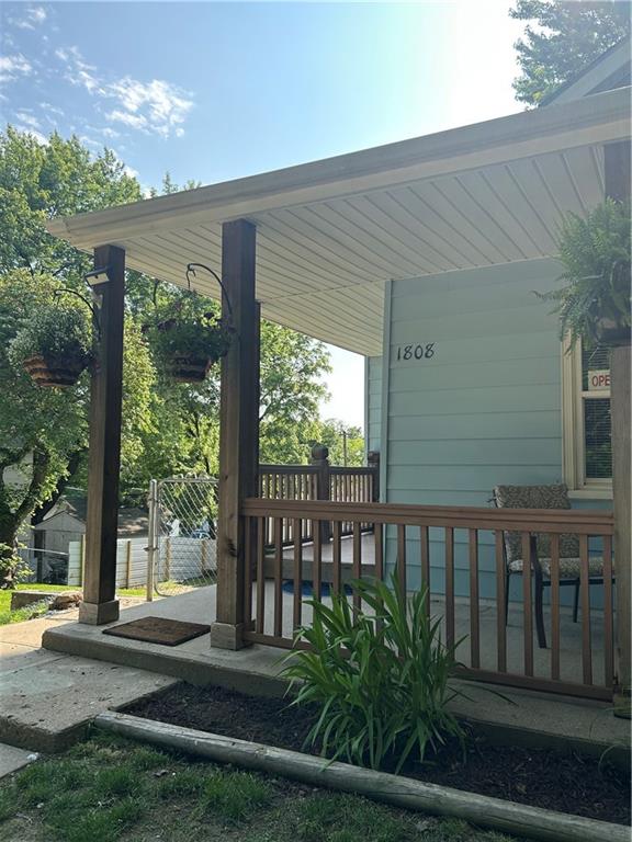 Listing Photo MLS #HMS2549495