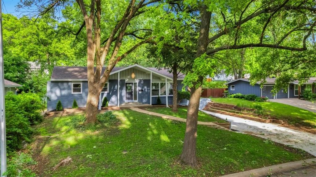 Listing Photo MLS #HMS2549524