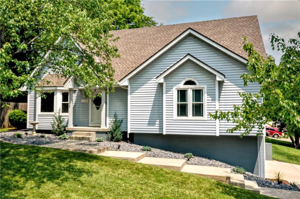 Listing Photo MLS #HMS2549897