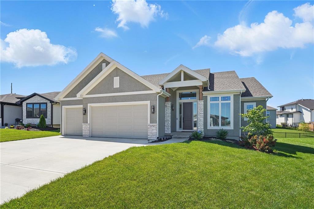 Listing Photo MLS #HMS2549922
