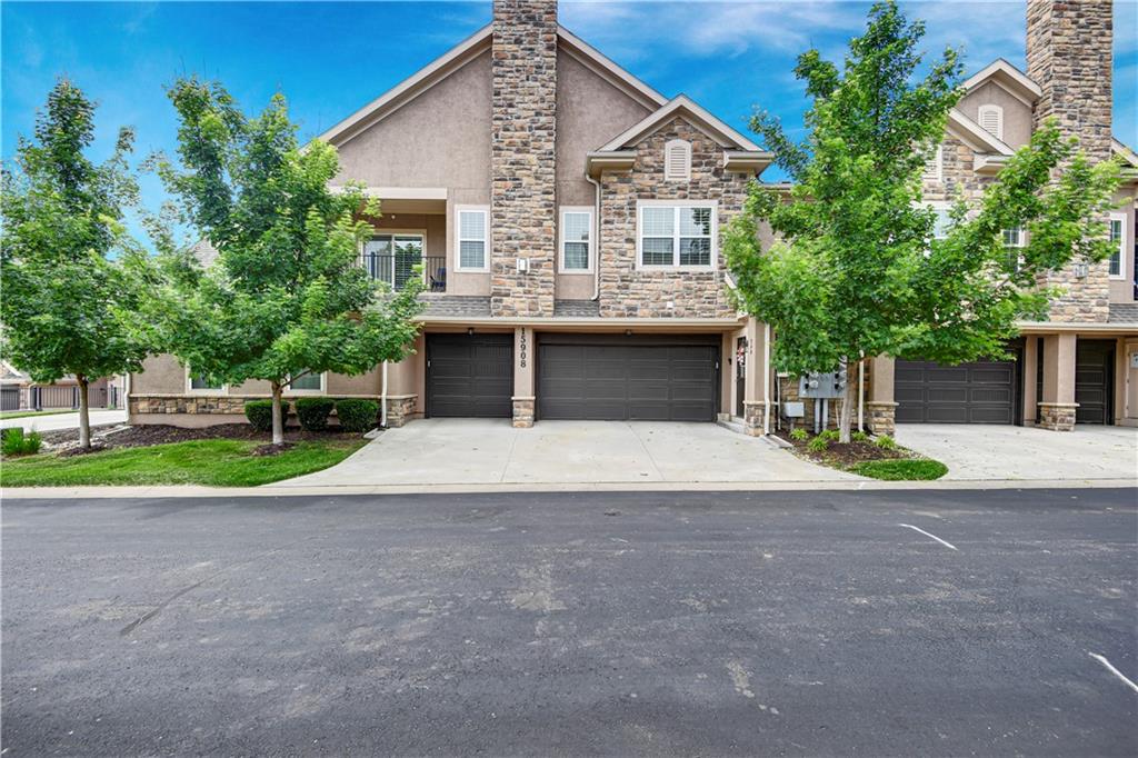Listing Photo MLS #HMS2550003