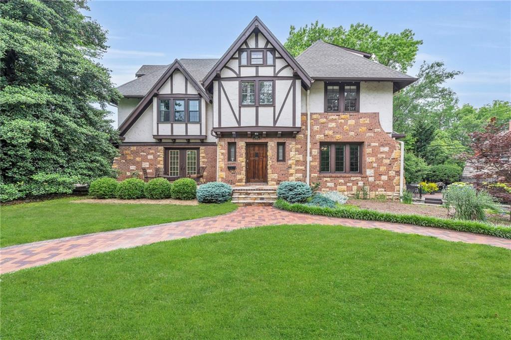 Listing Photo MLS #HMS2550150