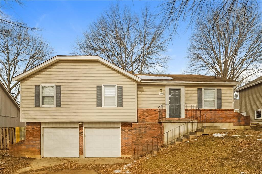 Listing Photo MLS #HMS2550197