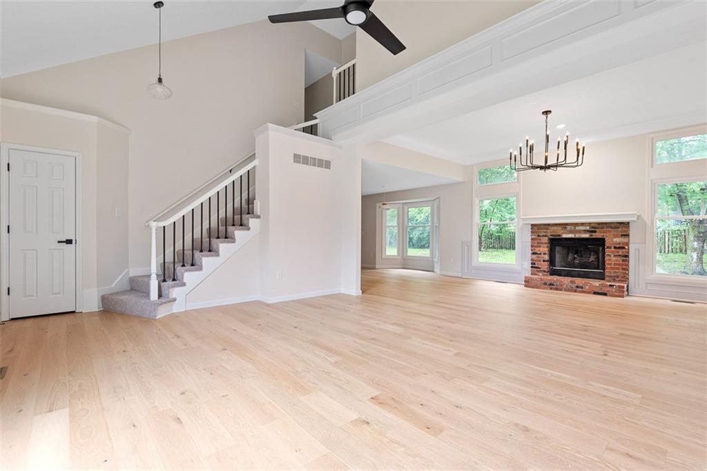 Listing Photo MLS #HMS2550302