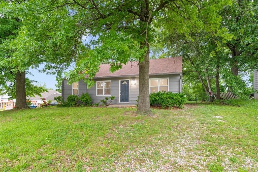 Listing Photo MLS #HMS2550305