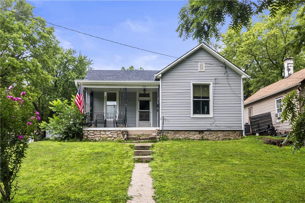 Listing Photo MLS #HMS2550424