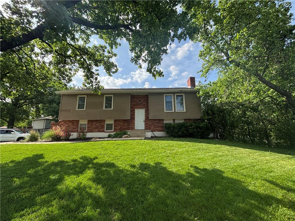 Listing Photo MLS #HMS2550554