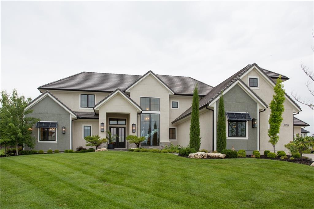 Listing Photo MLS #HMS2550631