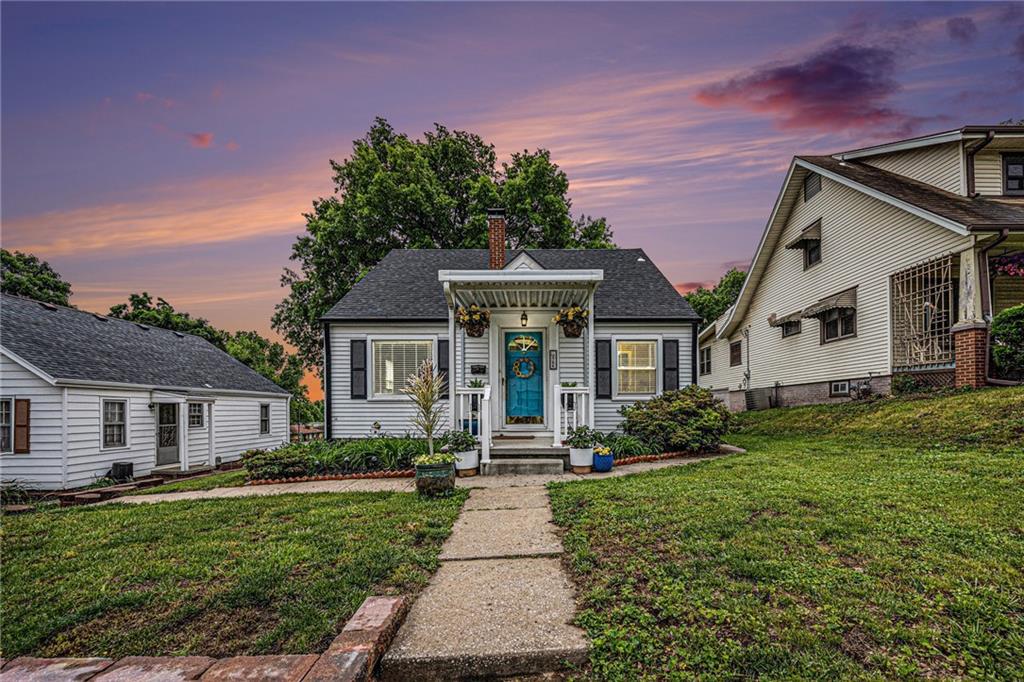 Listing Photo MLS #HMS2550679