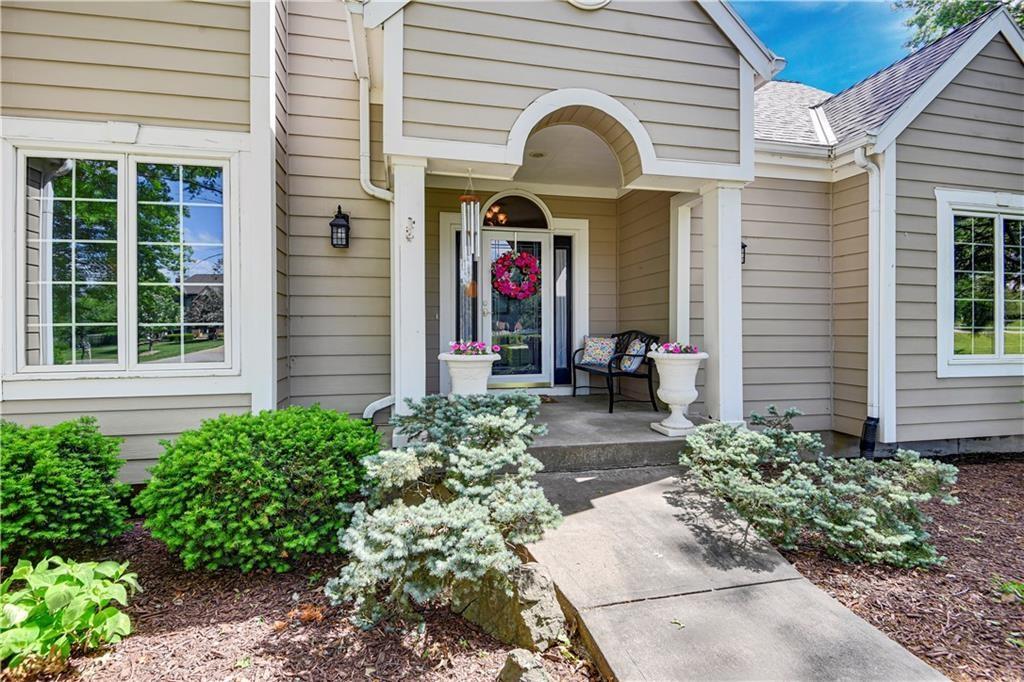 Listing Photo MLS #HMS2550714