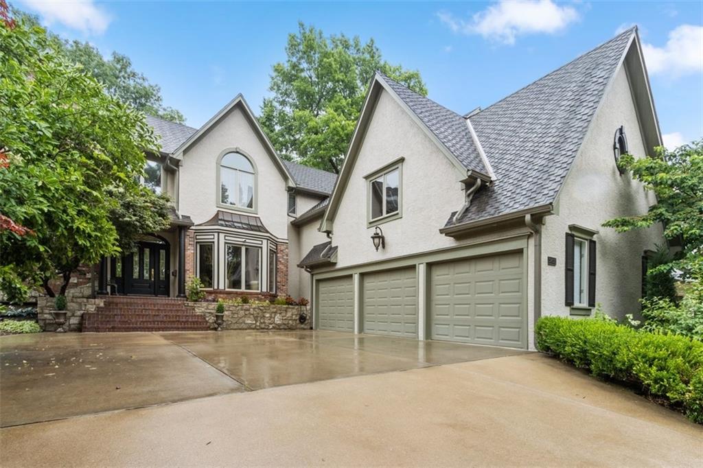 Listing Photo MLS #HMS2550772