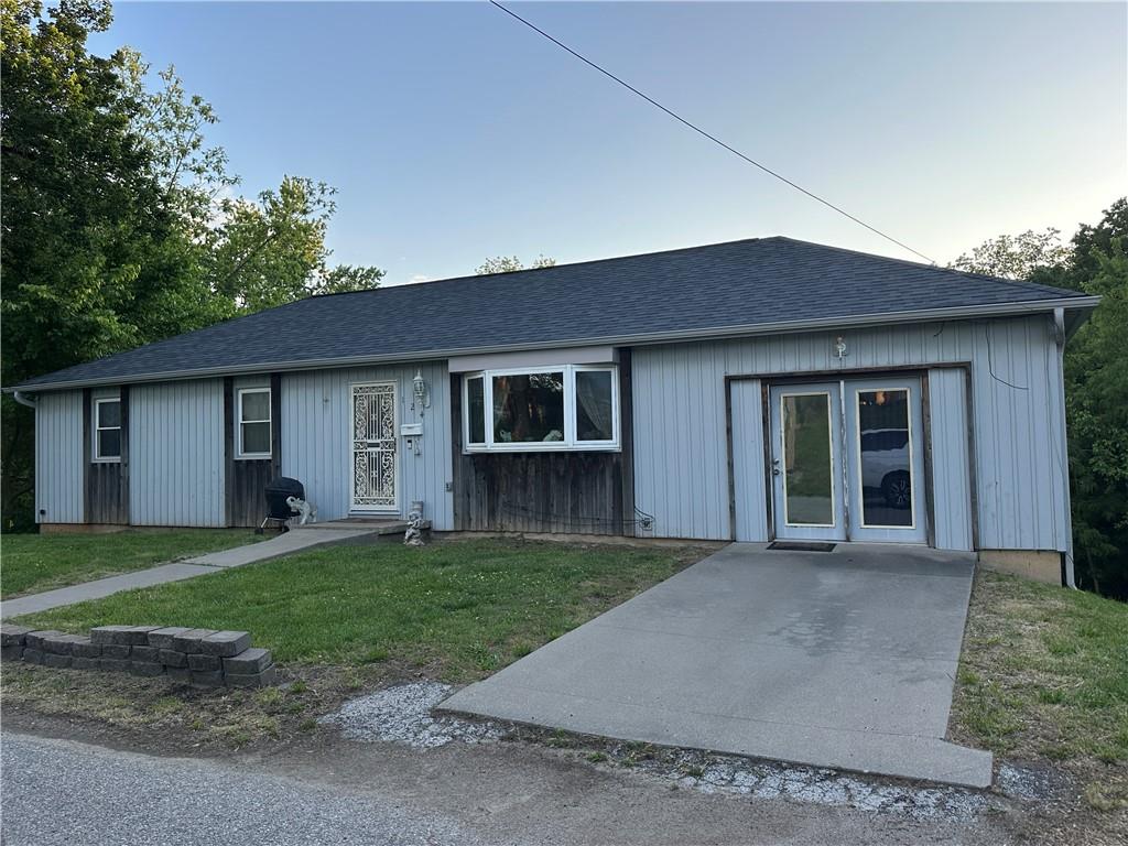 Listing Photo MLS #HMS2550792