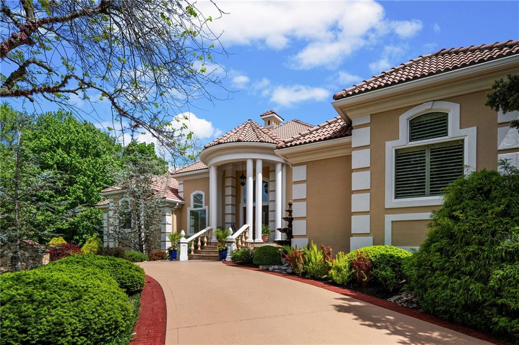 Listing Photo MLS #HMS2550863