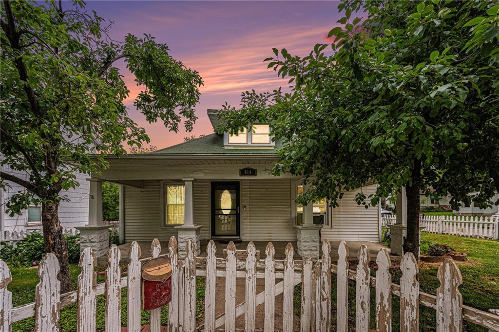 Listing Photo MLS #HMS2551033