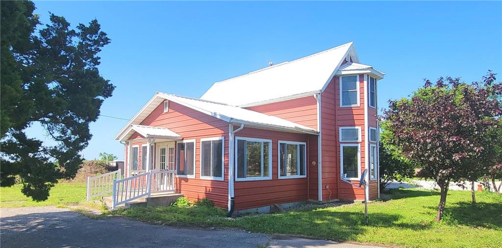 Listing Photo MLS #HMS2551043