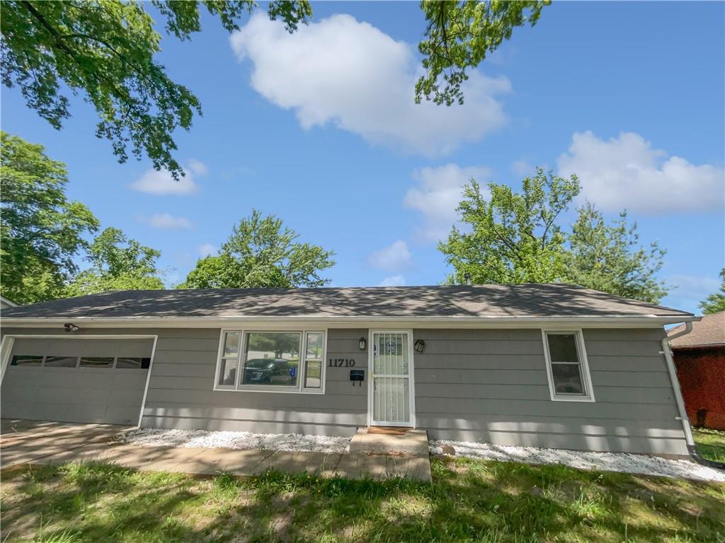 Listing Photo MLS #HMS2551068