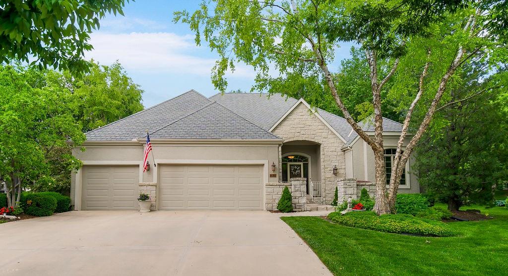 Listing Photo MLS #HMS2551134