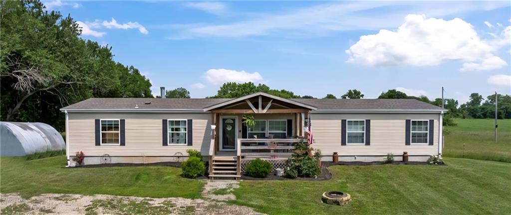 Listing Photo MLS #HMS2551176