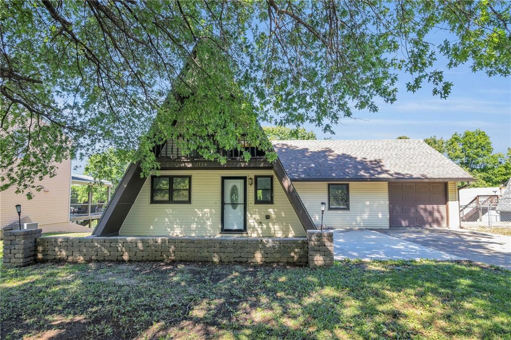 Listing Photo MLS #HMS2551202
