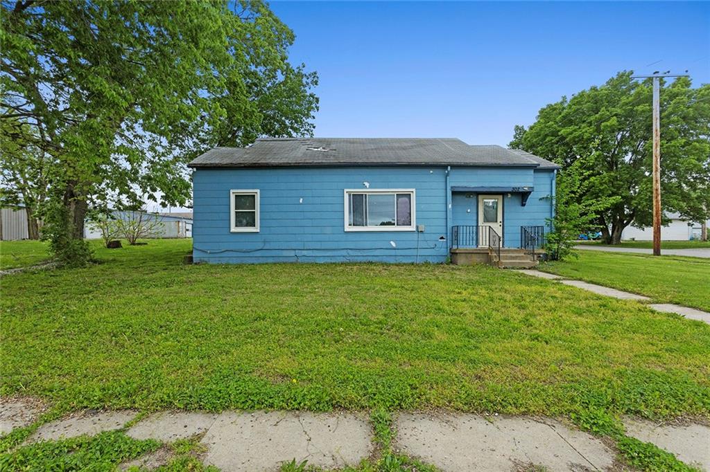 Listing Photo MLS #HMS2551215