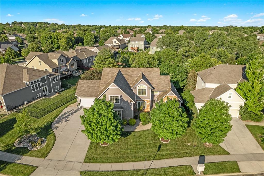 Listing Photo MLS #HMS2551255