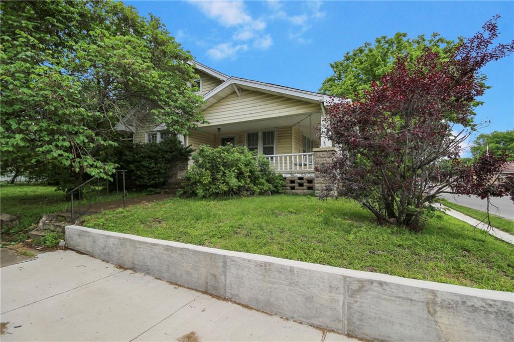 Listing Photo MLS #HMS2551279