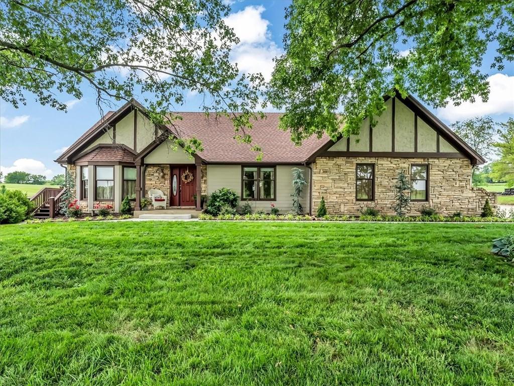 Listing Photo MLS #HMS2551297