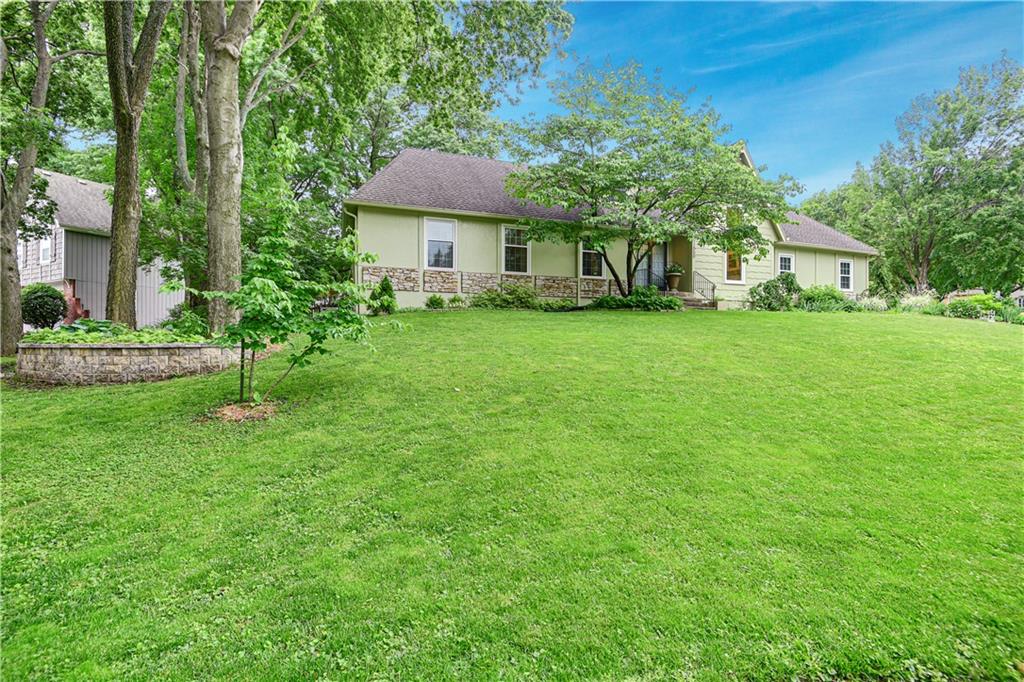 Listing Photo MLS #HMS2551508