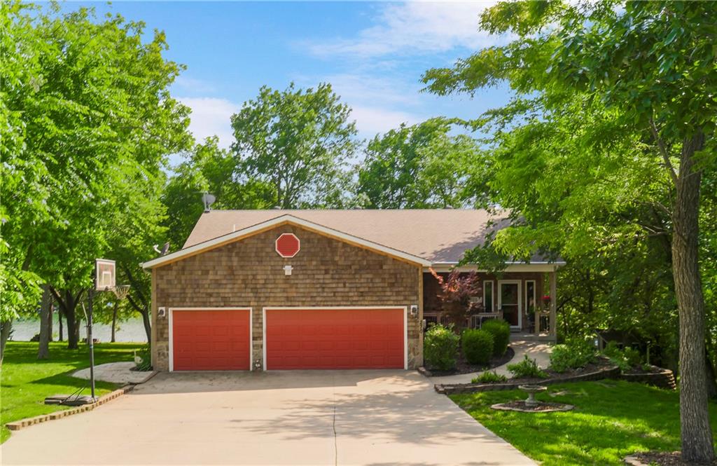 Listing Photo MLS #HMS2551520