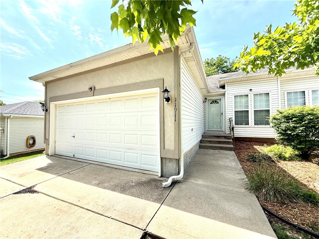 Listing Photo MLS #HMS2551767