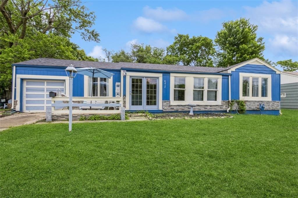 Listing Photo MLS #HMS2551818