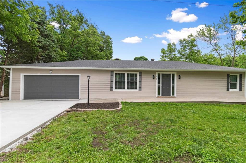 Listing Photo MLS #HMS2551877